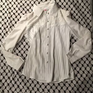 3 for $20 
White Women’s Lace Blouse